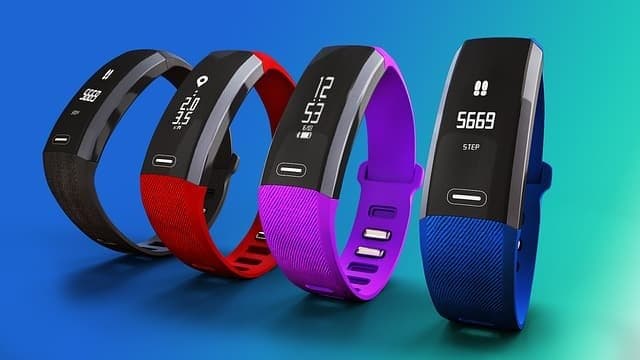 Fitbit Ionic Smart Fitness Watch Review